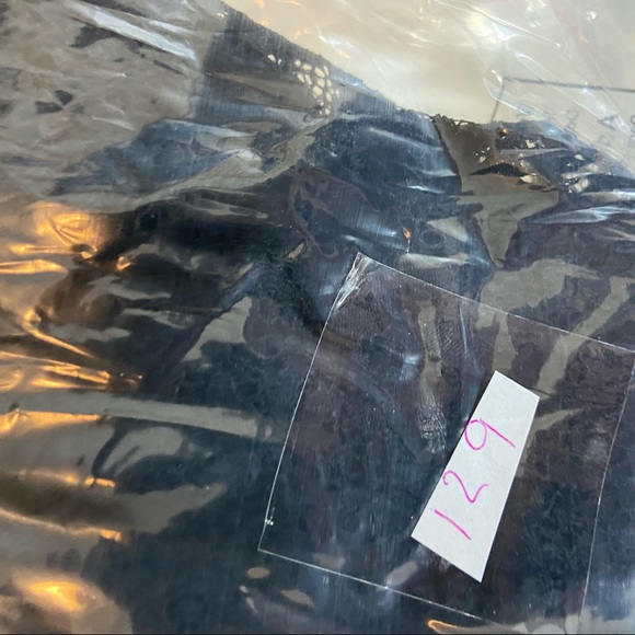 Forever21 black lace skater skirt size large - Picture 6 of 6